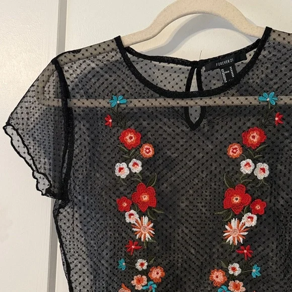 Forever 21 Black Sheer Crop Top with Floral Embroidery - Picture 3 of 6